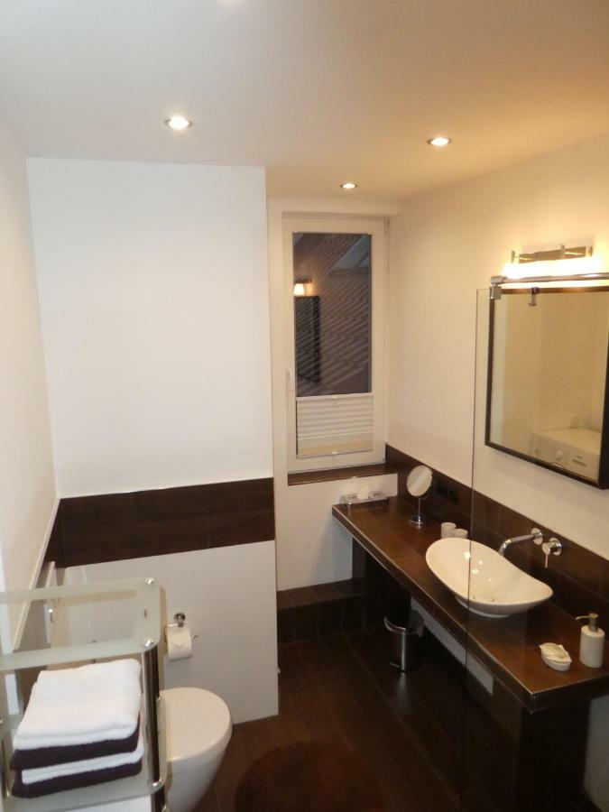 Ferienwohnung Janus Altstadt-Hameln Haus 2 Inklusive Parkplatz - Mit Und Ohne Terrasse Oder Loggia Hamelin Kültér fotó